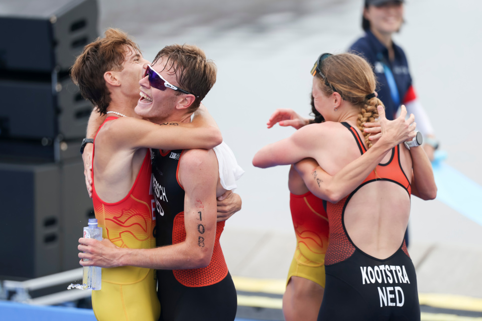 ligak, XuOVk ligak, XuOVk