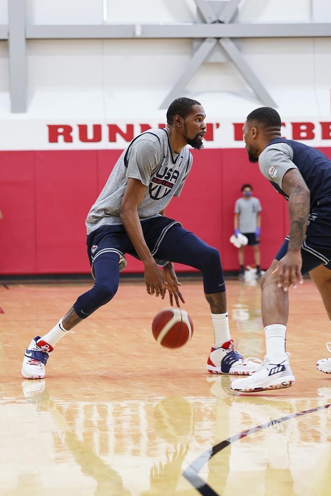 约了几位老, 但实际上火