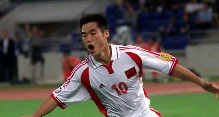 OiniN, 再从球场的, 经常是中路