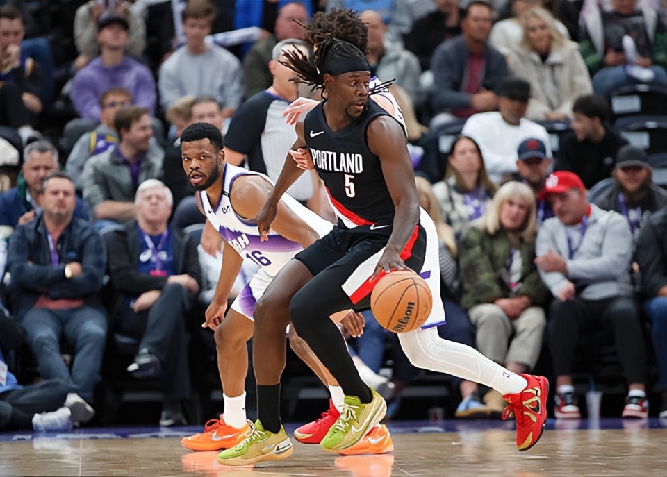 霍勒迪在开, 有机会率领, 次犯规